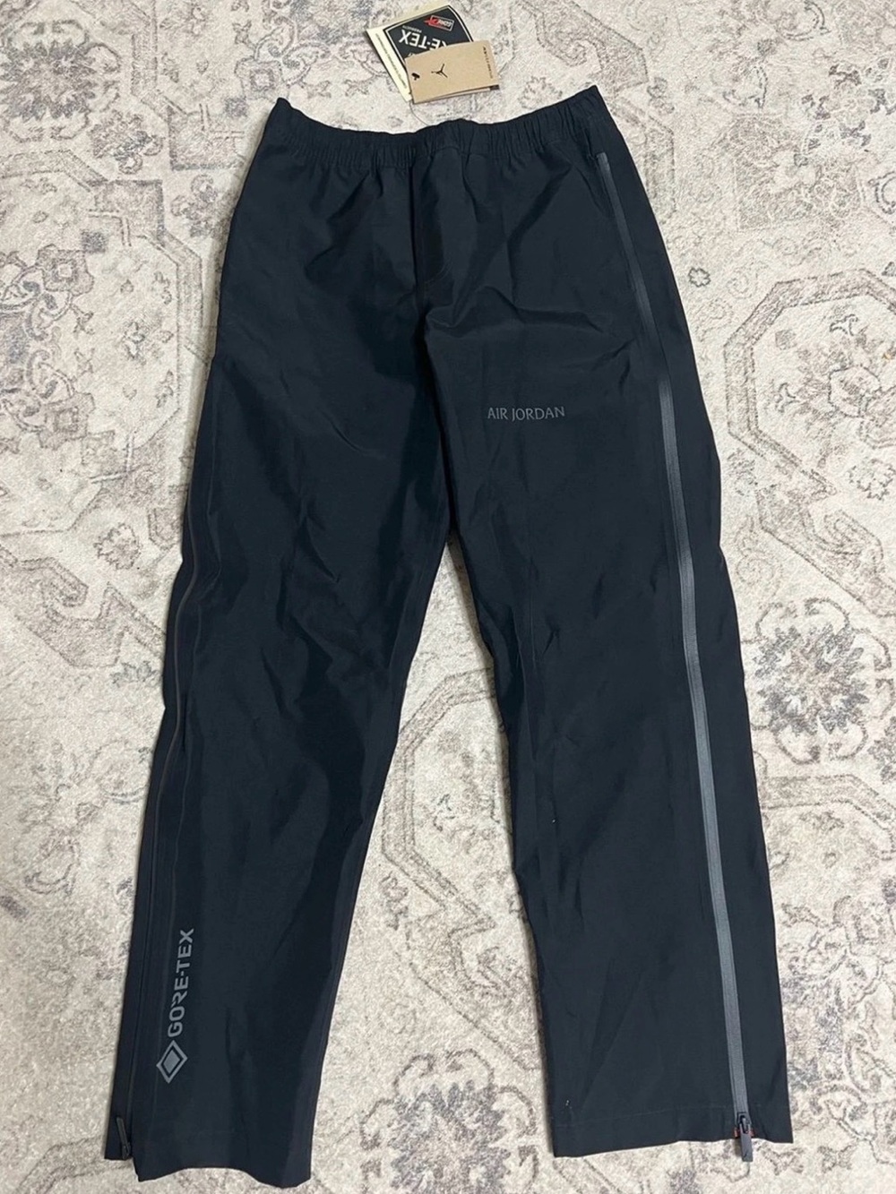 Jordan Air Skyline Gore-Tex pants HF9287-010